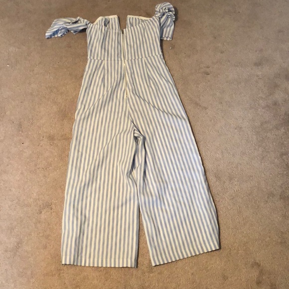 Stripped romper - Picture 2 of 3